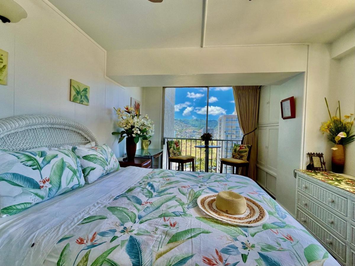 Jenny'S Pineapple Cottage Хонолулу Екстериор снимка